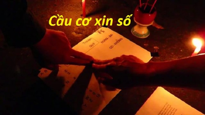 Cách xin số từ bảng cầu cơ được vẽ ra